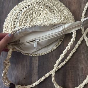 Straw beach purse